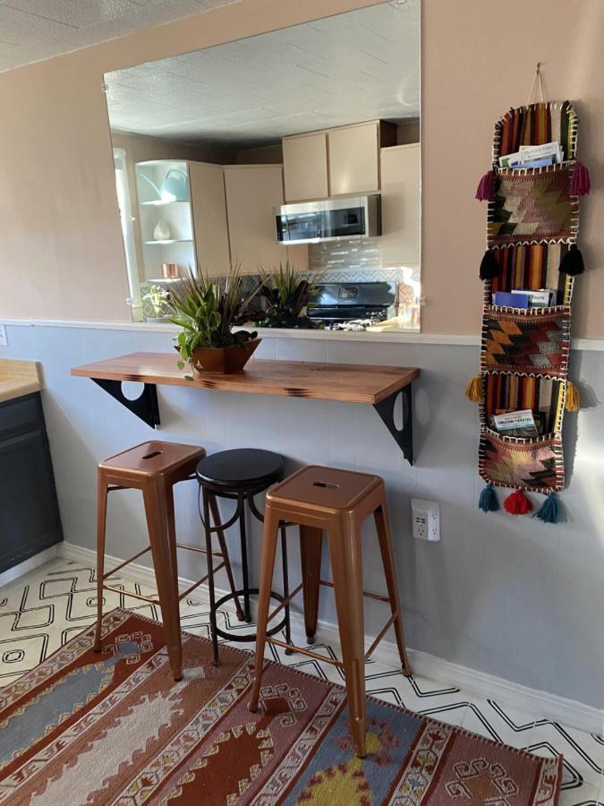 Boho-Chic Travel Pad - Unit 2 Appartement Bloomington Buitenkant foto